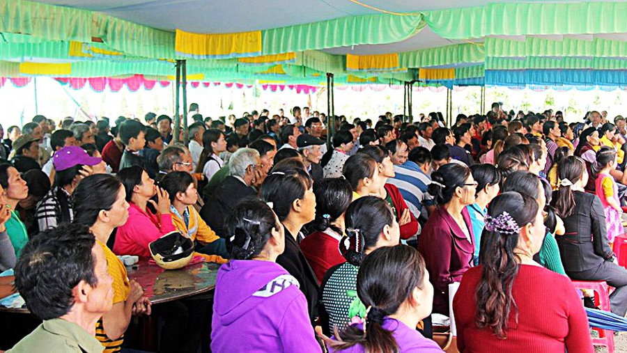 Hàng năm, Đền thờ Vua Hùng ở xã Đắk Búk So là địa điểm để nhiều người dân ở trong và ngoài vùng tề tựu, nhân lên tình đoàn kết dân tộc. Ảnh: Phan Tuấn Hàng năm, Đền thờ Vua Hùng ở xã Đắk Búk So là địa điểm để nhiều người dân ở trong và ngoài vùng tề tựu, nhân lên tình đoàn kết dân tộc. Ảnh: Phan Tuấn