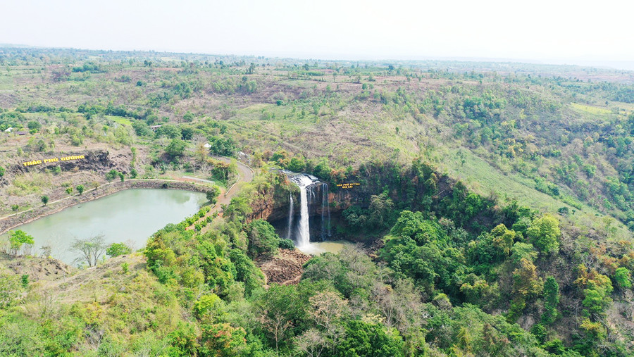 Tuy được doanh nghiệp đầu tư, tôn tạo nhưng điểm du lịch thác Phú Cường (huyện Chư Sê) chưa tương xứng với tiềm năng. Ảnh: Quang Tấn Tuy được doanh nghiệp đầu tư, tôn tạo nhưng điểm du lịch thác Phú Cường (huyện Chư Sê) chưa tương xứng với tiềm năng. Ảnh: Quang Tấn