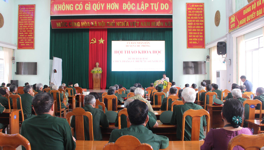 Quang cảnh hội thảo. Ảnh: Phan Lài