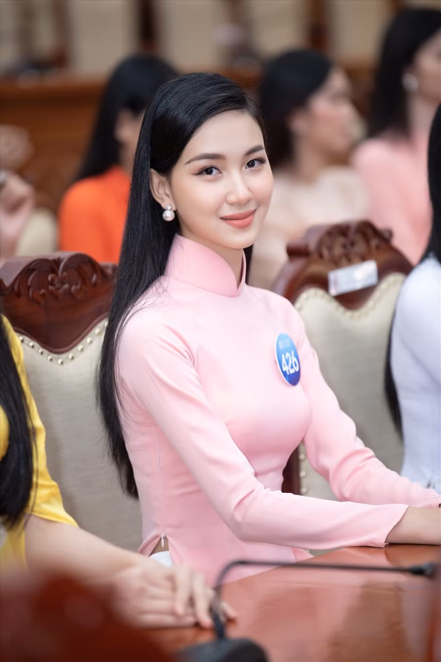 Thí sinh Lê Trúc Linh là gương mặt quen thuộc. Cô sinh năm 2001, từng lọt top 5 Người đẹp Du lịch Hoa hậu Việt Nam 2020 và tạo được ấn tượng tốt với khán giả. Trúc Linh hiện đang nằm trong top thí sinh mạnh tại Miss World Việt Nam với chiều cao 1m73. Ảnh: MWVN. 