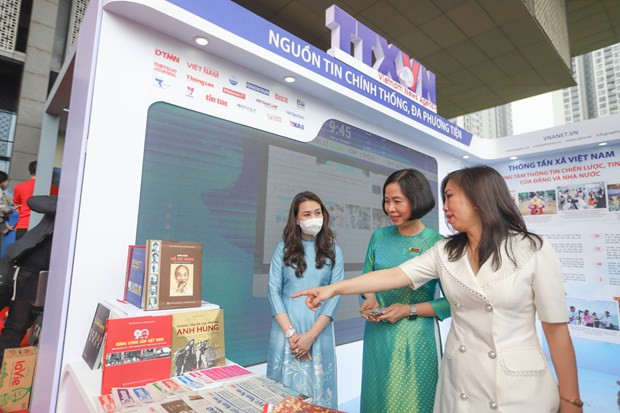 Gian hàng của Thông tấn xã Việt Nam. (Ảnh: Minh Sơn/Vietnam+) Gian hàng của Thông tấn xã Việt Nam. (Ảnh: Minh Sơn/Vietnam+)