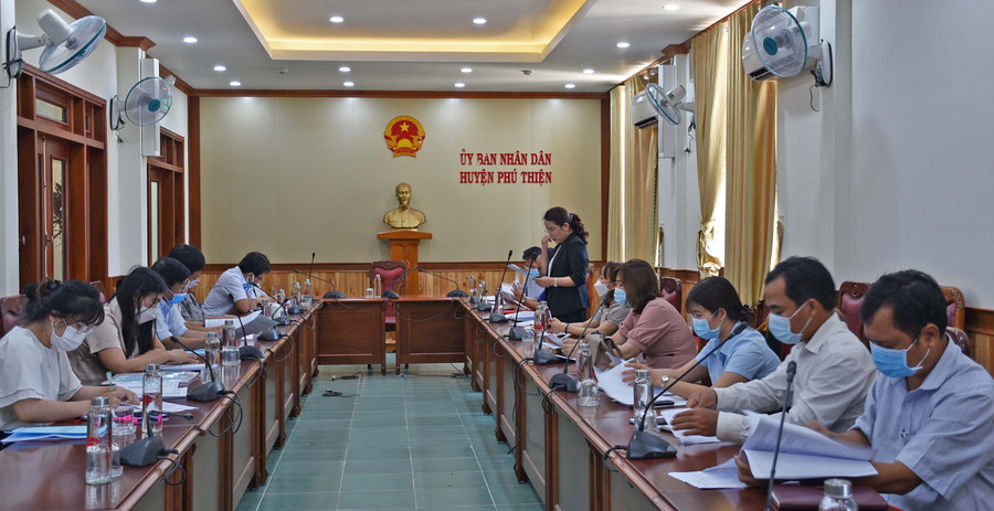 Quang cảnh buổi làm việc. Ảnh: Hà Phương