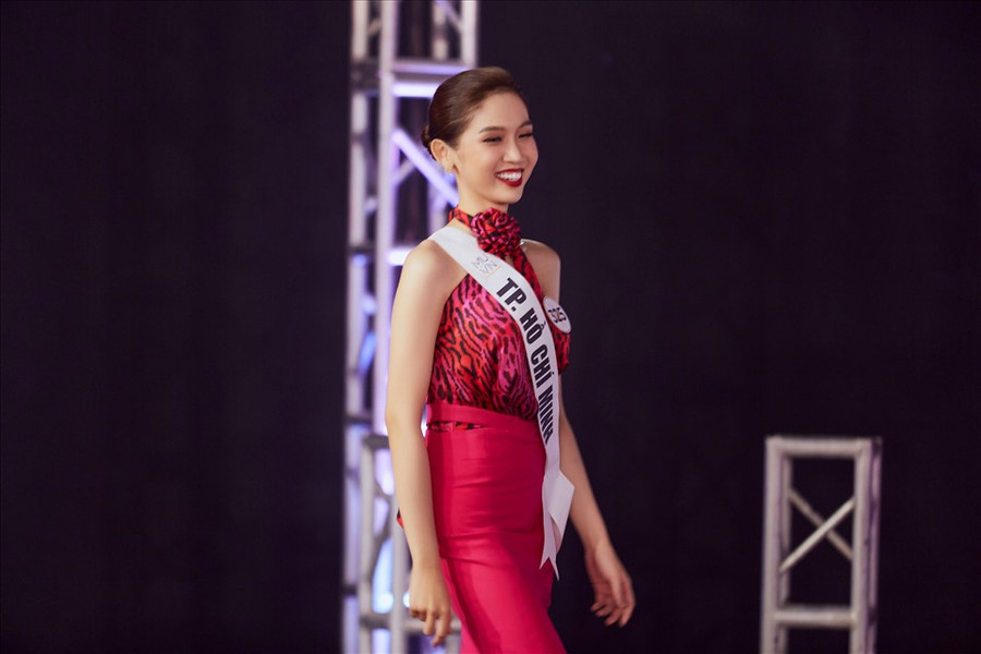 Thảo Nhi Lê, Ngọc Châu và Nhật Hà chọn về đội HLV Kim Duyên. Ảnh: MUVN. Thảo Nhi Lê, Ngọc Châu và Nhật Hà chọn về đội HLV Kim Duyên. Ảnh: MUVN.