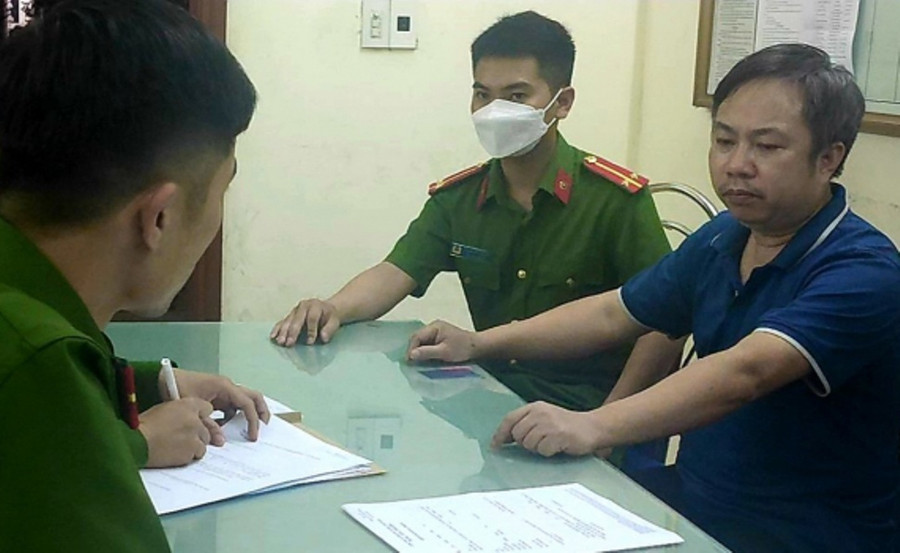 Nguyễn Tú Anh tại Cơ quan điều tra Công an H.Hưng Hà. Ảnh: CACC  Nguyễn Tú Anh tại Cơ quan điều tra Công an H.Hưng Hà. Ảnh: CACC