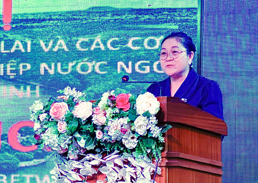 bà PhimPha Keomixay-Tổng Lãnh sự Lào tại TP. Hồ Chí Minh, Đại diện đoàn Lãnh sự cho biết Lãnh sự đoàn sẽ là cầu nối quan trọng giúp tăng cường các hoạt động giao thương. Ảnh: Hà Duy