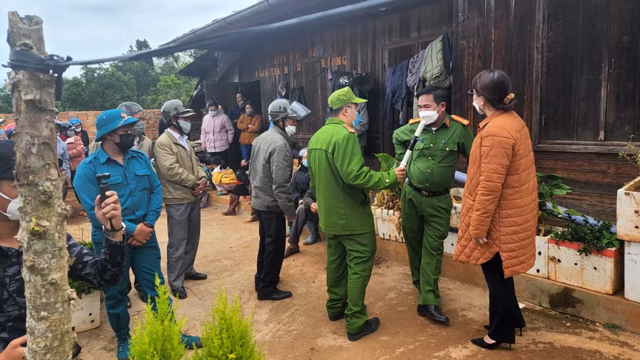 Nhà mẹ ruột Trí, nơi 2 cháu nhỏ thường được gửi đến. Ảnh: Lâm Viên