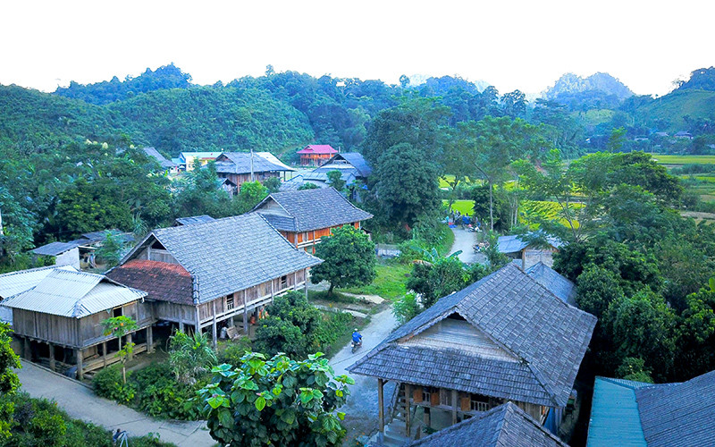  Bản Phụ Mẫu, xã Chiềng Yên nhìn từ trên cao.