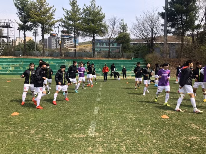  Tuyển nữ Việt Nam có chuyến tập huấn chất lượng tại Hàn Quốc