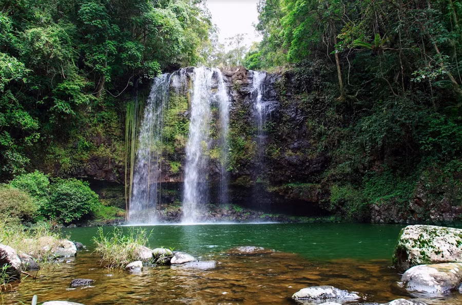  Khu dự trữ sinh quyển Cao nguyên Kon Hà Nừng sở hữu hệ thống thác ghềnh đa dạng, mang vẻ đẹp hùng vỹ. Ảnh tài liệu