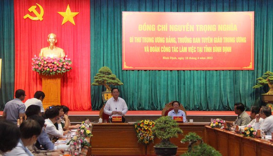 Trưởng Ban Tuyên giáo Trung ương đề nghị các bộ, ngành Trung ương cần tạo điều kiện, hỗ trợ Bình Định gỡ vướng tại Khu đô thị khoa học Quy Hòa