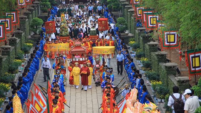 Ngày Quốc Tổ Việt nam toàn cầu 2022 - Lễ giỗ Tổ và vinh danh con cháu Vua Hùng toàn cầu sẽ được tổ chức theo hình thức trực tuyến và trực tiếp. Ảnh: VGP