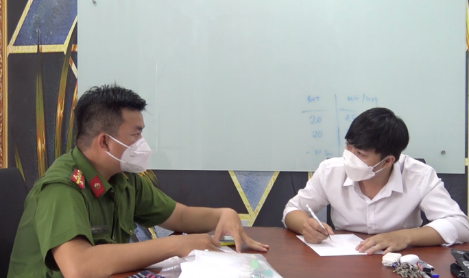 Theo công an, băng nhóm tội phạm hoạt động rất tinh vi Theo công an, băng nhóm tội phạm hoạt động rất tinh vi