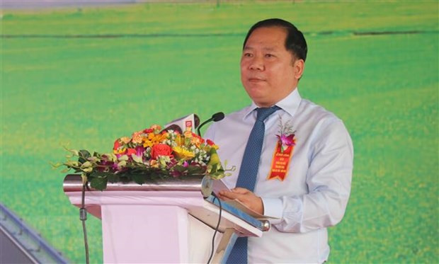  Chủ tịch Ủy ban Nhân dân tỉnh Bình Định Nguyễn Phi Long phát biểu. (Ảnh: Kha Phạm/TTXVN)