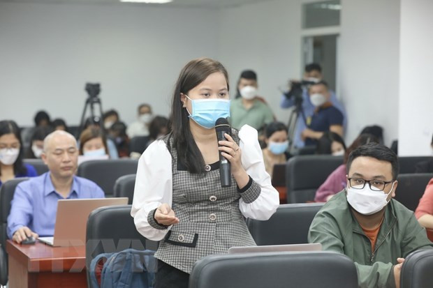 Phóng viên đặt câu hỏi với Ban tổ chức Hội báo. (Ảnh: Minh Quyết/TTXVN) Phóng viên đặt câu hỏi với Ban tổ chức Hội báo. (Ảnh: Minh Quyết/TTXVN)