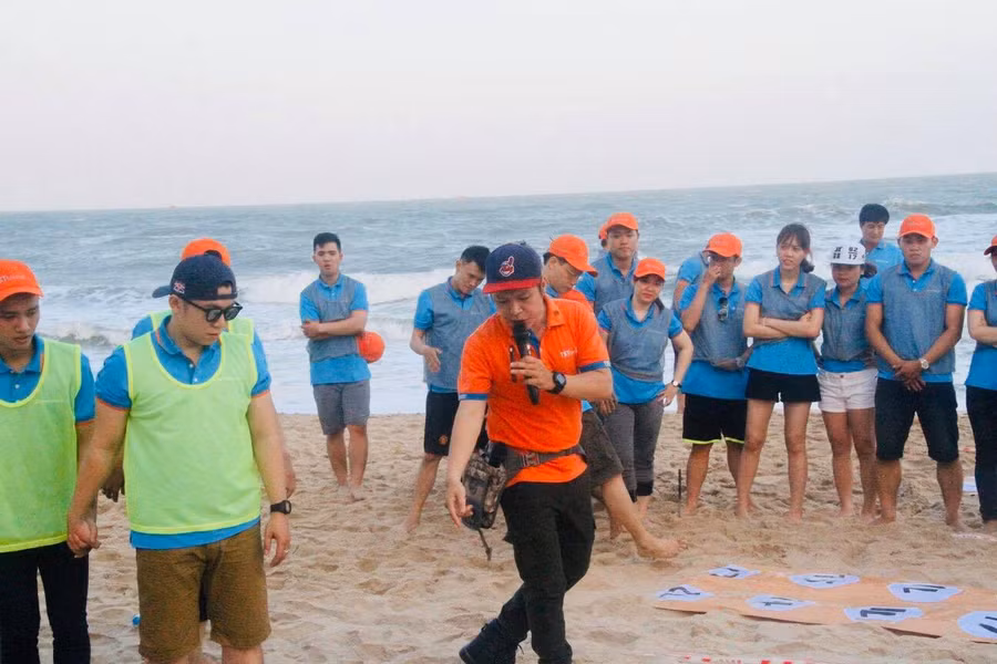 Anh Phát cho biết hiện tại đang làm song song 2 nghề sau thời điểm ngành du lịch 