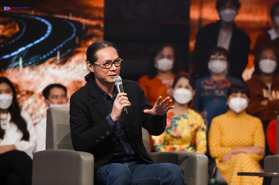 Đạo diễn Trần Lực đầy hài hước khi nhớ về câu chuyện lần đầu đi du học Bulgaria. Ảnh: VTV