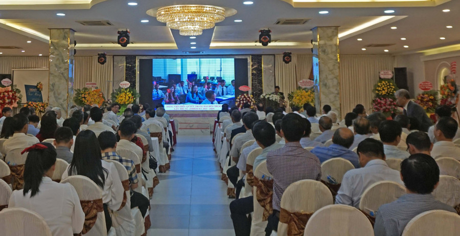 Quang cảnh buổi lễ. Ảnh: Hồng Thương