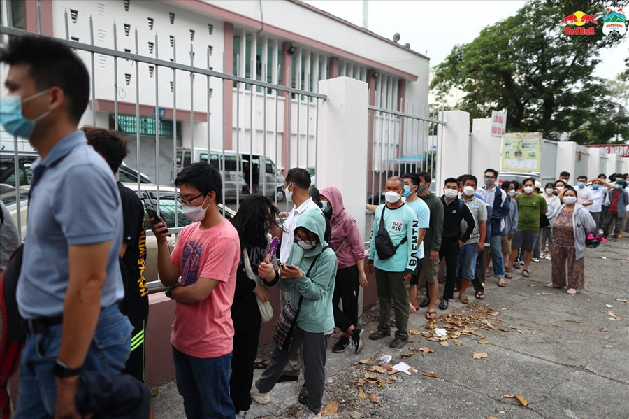 Tổng số vé mời được phát hành là 12.000 vé ( tương đương 70% số ghế sân Thống Nhất). Ảnh: HAGL FC Tổng số vé mời được phát hành là 12.000 vé ( tương đương 70% số ghế sân Thống Nhất). Ảnh: HAGL FC