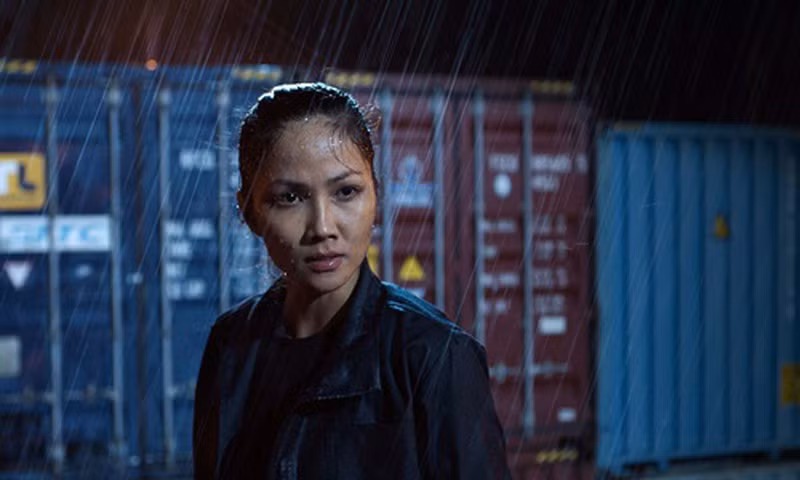 H'Hen Niê ám ảnh khi phải diễn xuất, đánh đấm giữa thời tiết lạnh giá. Ảnh: ĐPCC