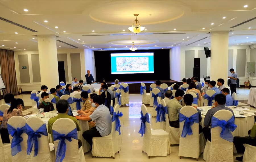 Toàn cảnh hội thảo. Toàn cảnh hội thảo.