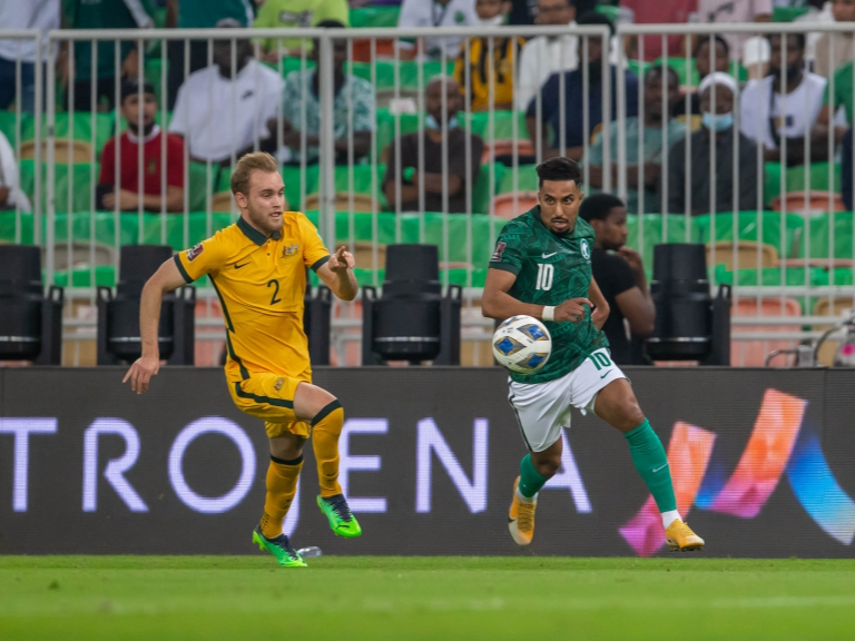 Đội chủ nhà Ả Rập Xê Út có những pha phản công nguy hiểm. Ảnh: AFC