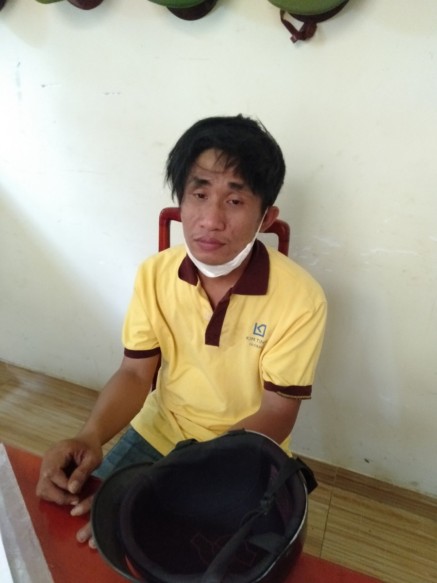 Lưu Minh Tú tại cơ quan công an. Ảnh: H.G