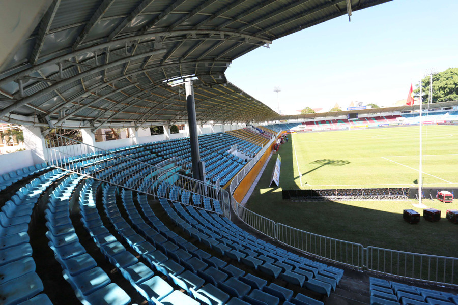Sân Pleiku sẽ vắng bóng khán giả trong trận đấu giữa Hoàng Anh Gia Lai và Hồng Lĩnh Hà Tĩnh. Ảnh: Văn Ngọc