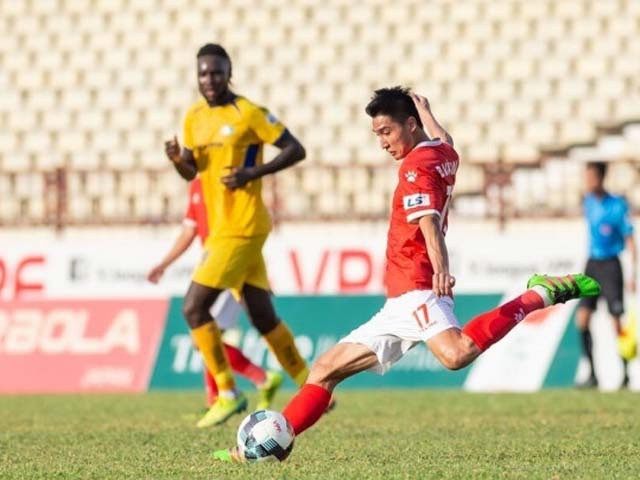 Đào Văn Nam (phải). Ảnh: Minh Tú