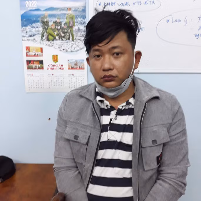 Tân và Trường bị bắt giữ