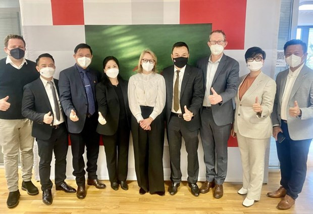 Hình ảnh buổi lễ thỏa thuận hợp tác giữa VFF, VPF và DPL diễn ra tại Đức. Ảnh: VFF