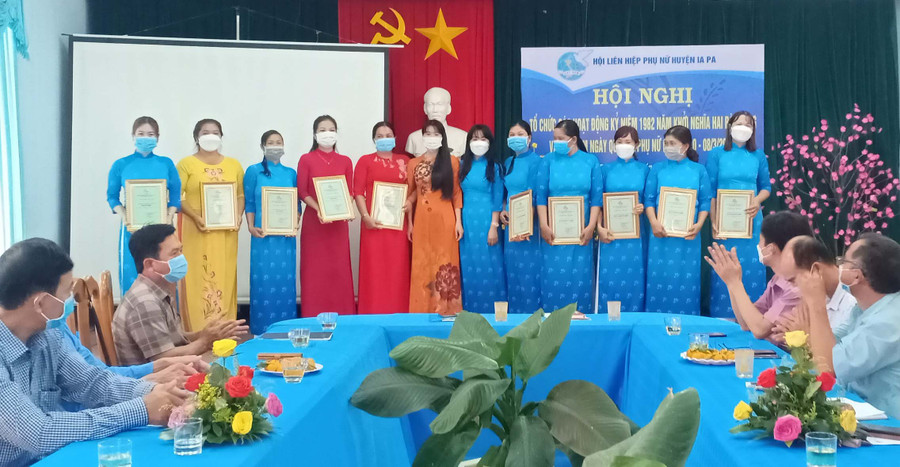 Các tập thể đạt giải tại cuộc thi 