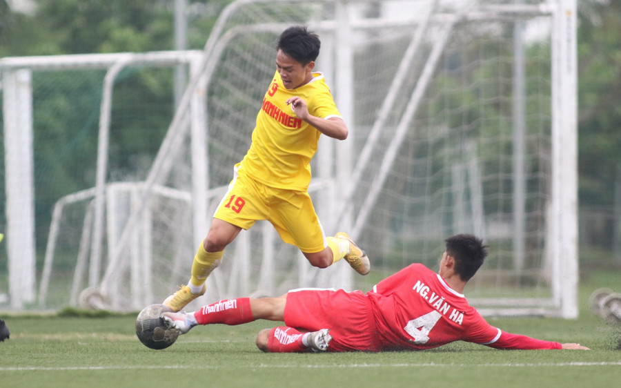 Hồ Văn Cường đã chơi nổi bật trong 3 trận vòng bảng. Ảnh: Minh Hiếu