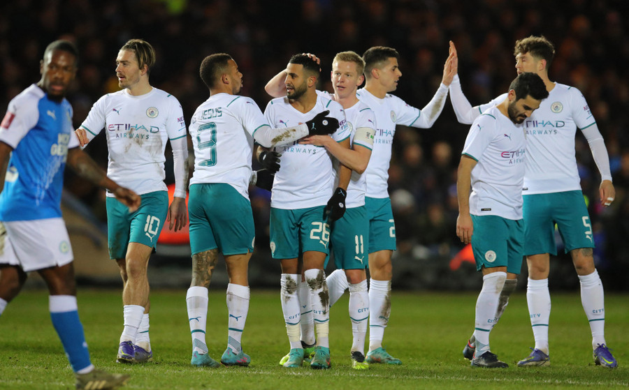 Man City dễ dàng giành vé vào tứ kết Cúp FA