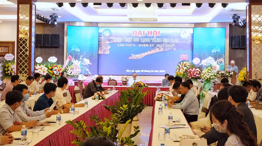 Quang cảnh Đại hội Hiệp hội Du lịch tỉnh Gia Lai lần thứ III. Ảnh: Hoàng Ngọc Quang cảnh đại hội. Ảnh: Hoàng Ngọc