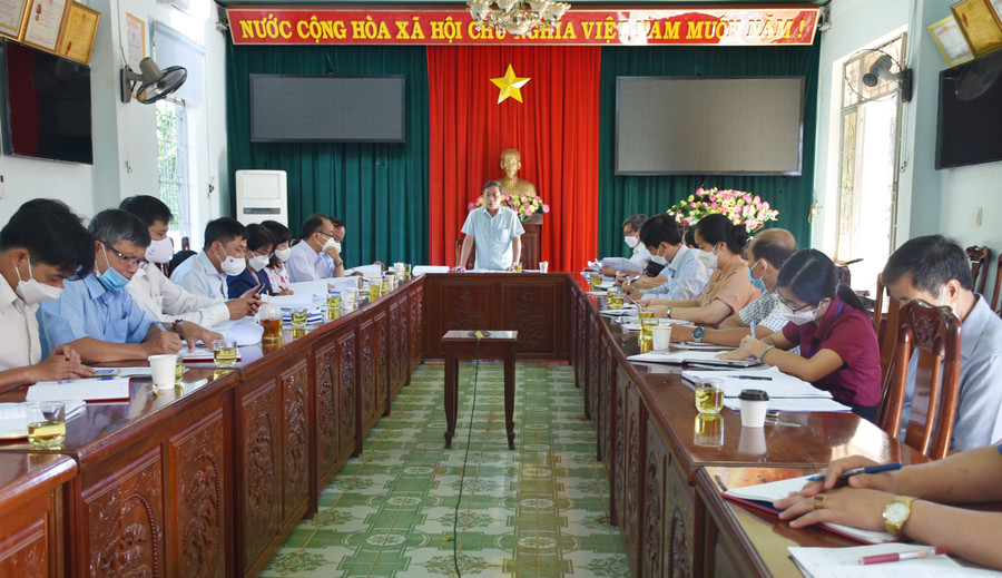 Quang cảnh buổi giám sát. Ảnh: Hà Phương