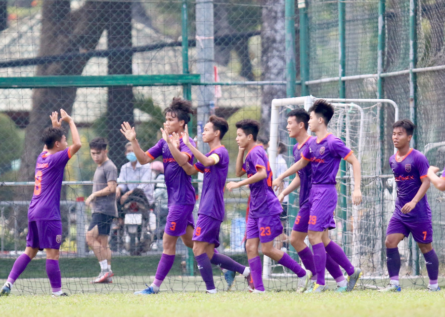 Niềm vui chiến thắng của Becamex Bình Dương. Ảnh: Khả Hòa