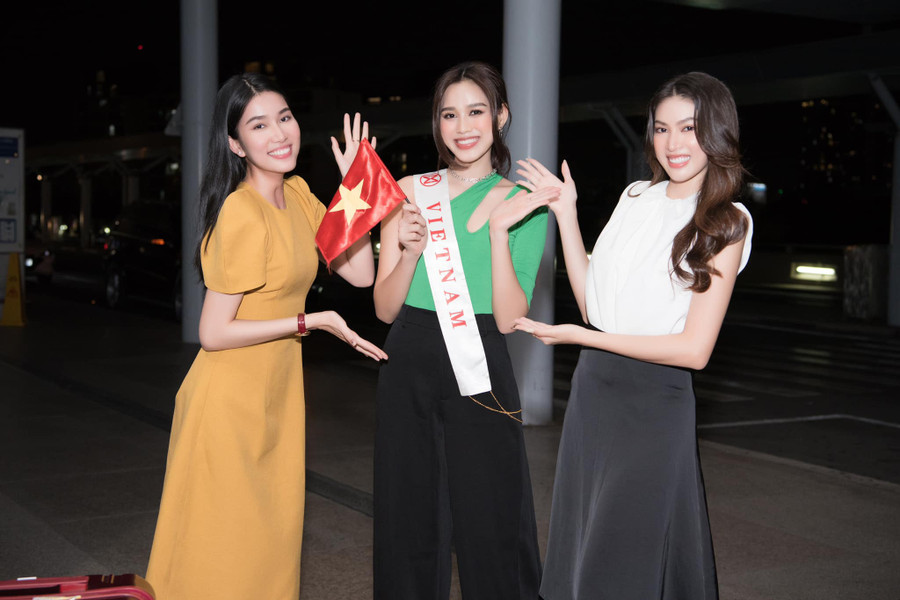 Phương Anh và Ngọc Thảo mong Đỗ Thị Hà sẽ giành được chiếc vương miện danh giá của Miss World 2021. Ảnh: FBNV