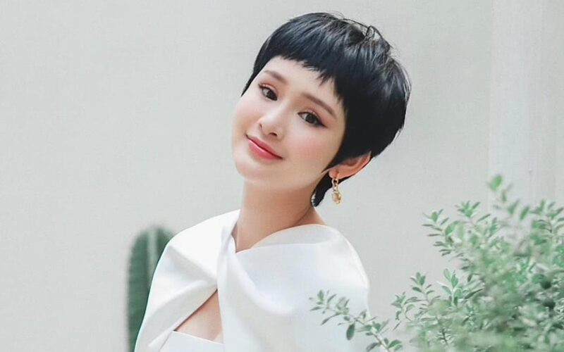 Nữ ca sĩ Hiền Hồ có nhiều bản 