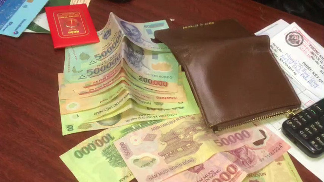 Tang vật một vụ trộm do nhóm siêu trộm thực hiện. Ảnh: C.Q Tang vật một vụ trộm do nhóm siêu trộm thực hiện. Ảnh: C.Q