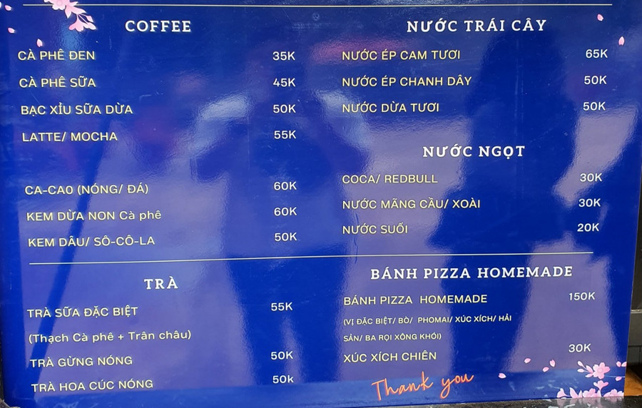Menu của 1 quán cà phê ở Măng Đen (áp dụng từ thời điểm trước Tết đến ngày 12/1 âm lịch). Ảnh: TT