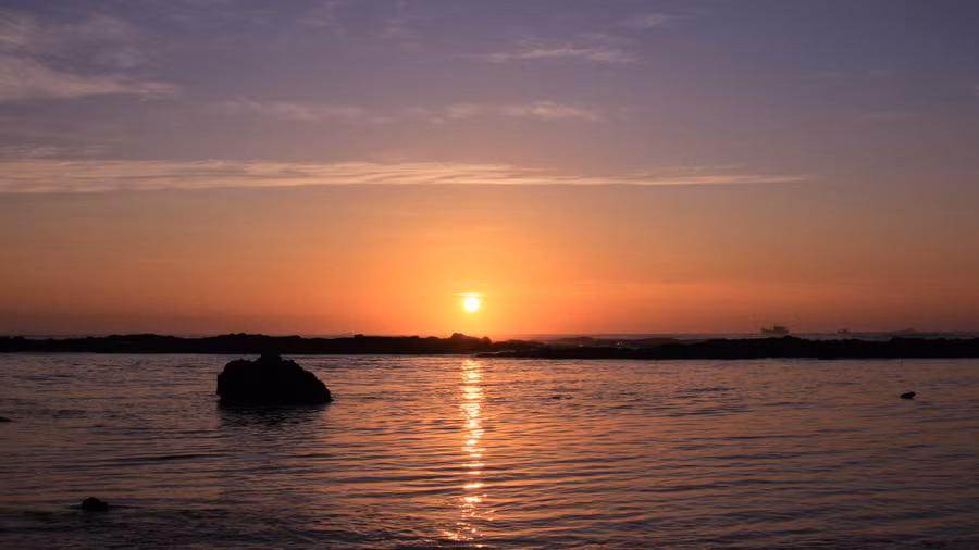 Bình minh trên Mũi Ba Làng An