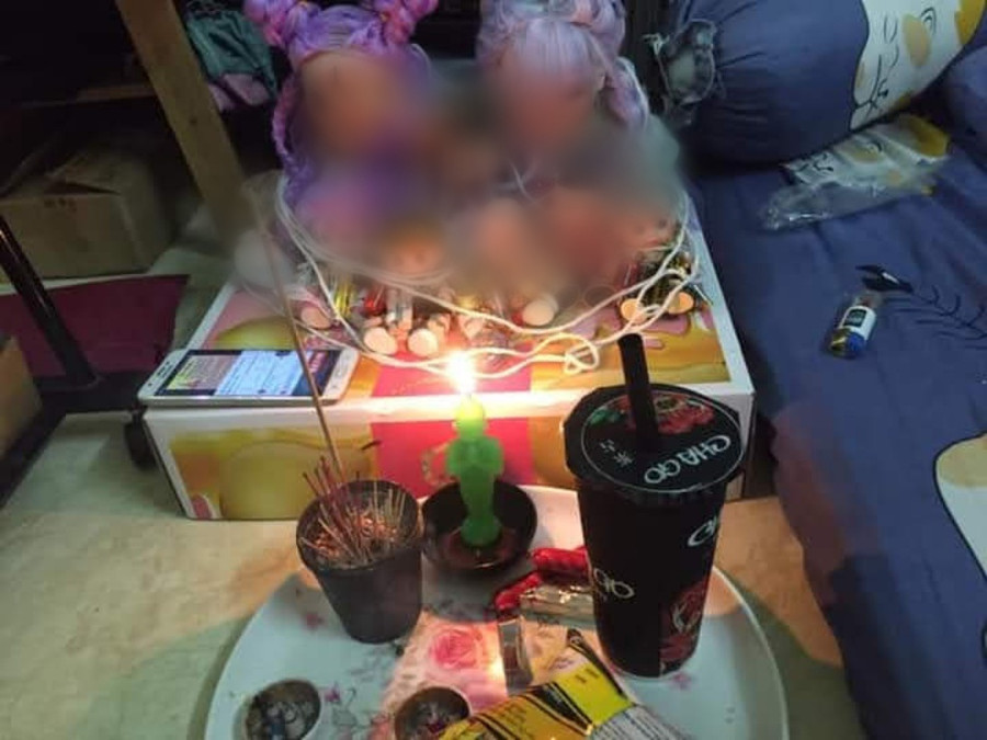 Một bàn ăn dành cho... búp bê kumanthong