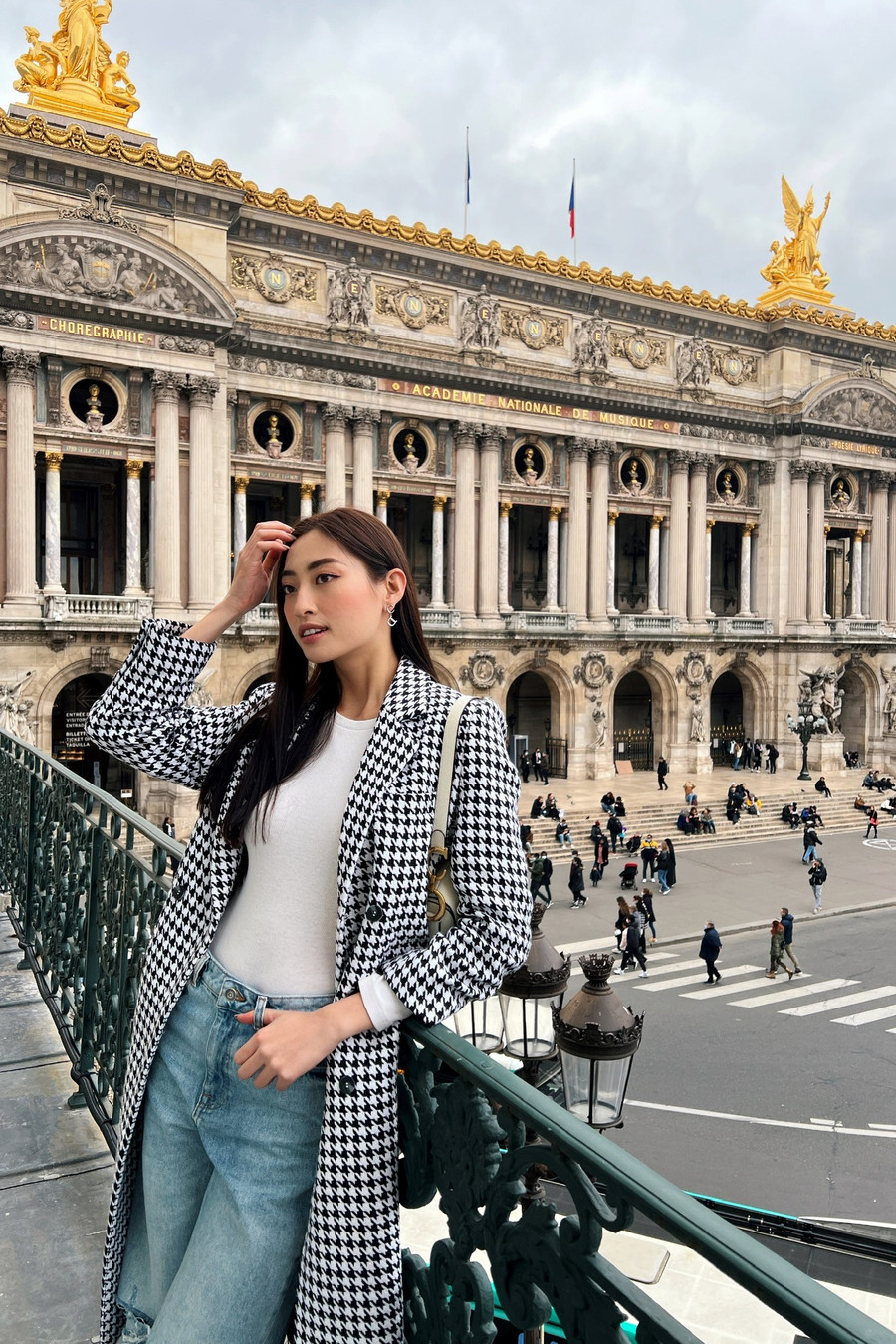 Để có được vóc dáng thon gọn và không kém phần quyến rũ, Lương Thùy Linh phải dành nhiều thời gian để luyện tập cũng như kết hợp với chế độ ăn uống khoa học trong một thời gian dài. Ảnh: NVCC