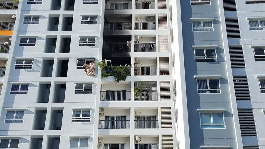 Khu vực cháy tại chung cư. Ảnh: Trần Kha 