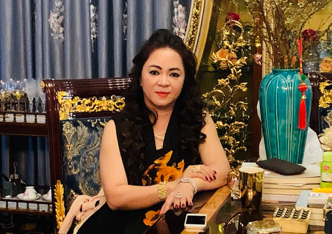Bà Nguyễn Phương Hằng  Bà Nguyễn Phương Hằng