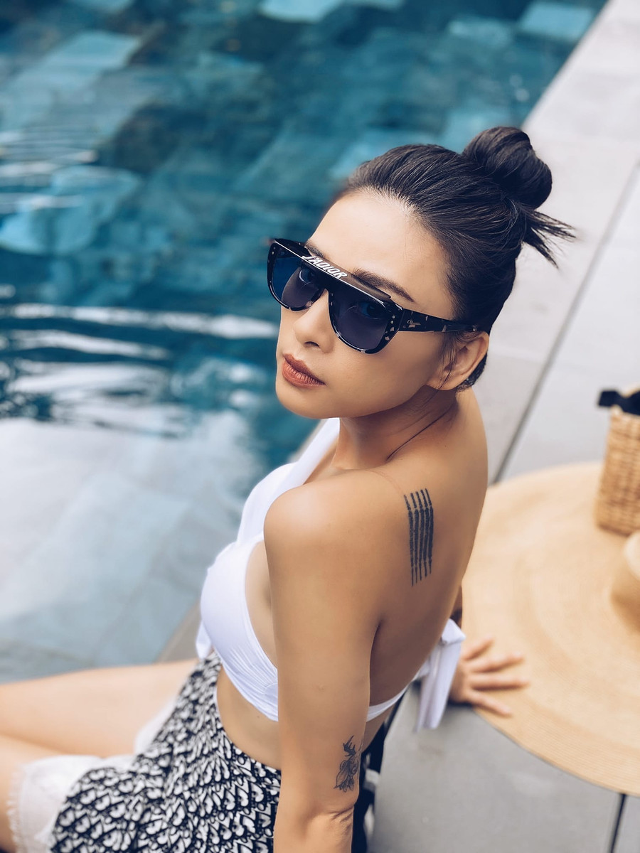 Hiện tại, thông tin Ngô Thanh Vân sắp kết hôn đang nhận được sự quan tâm của người hâm mộ. Nhiều người gửi lời chúc mừng và mong chờ ngày nữ diễn viên diện váy cưới ở tuổi 43. Ảnh: FBNV