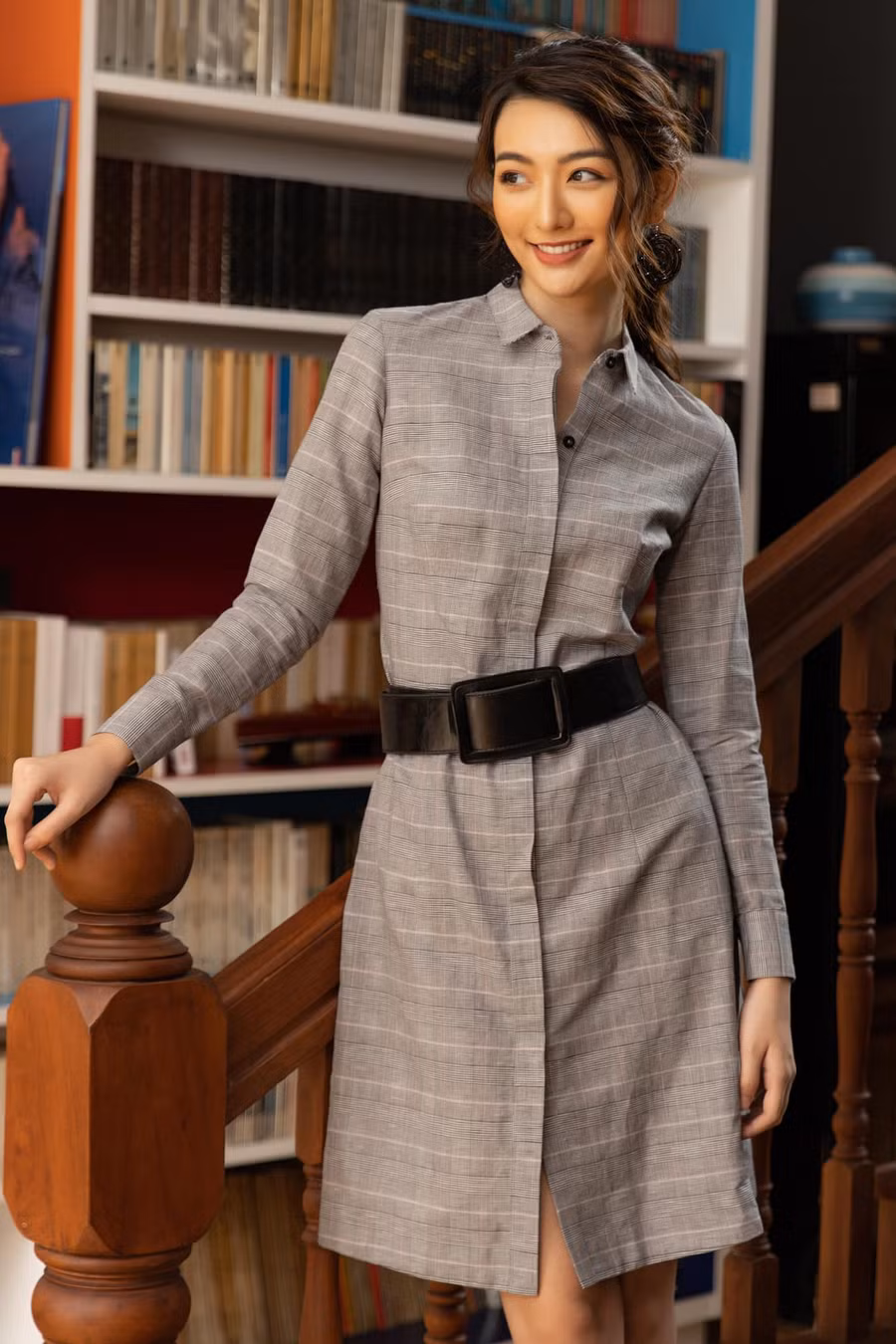  Xuân Mai là con lai 3 dòng máu Nhật - Trung - Việt. Chia sẻ về điều này, người đẹp cho hay: “Trước đây khi đi làm người mẫu thì hầu như là ai cũng hỏi tôi có phải con lai không? Lúc đó, tôi đều nói là không. Vì tôi nghĩ là con lai bây giờ rất nhiều, với lại tôi cũng sinh ra ở đây nên tôi luôn cảm thấy mình là người Việt Nam chứ không nghĩ gì nhiều”. Ảnh: FBNV