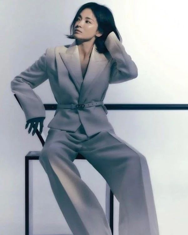 The Glory là bộ phim kinh dị mang màu sắc báo thù đầu tiên trong sự nghiệp của Song Hye Kyo.