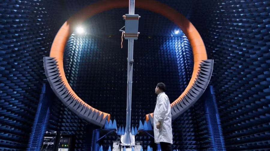 Khát vọng làm chủ 6G, Nhật Bản phát triển công nghệ này theo hình thức công tư. Ảnh: Reuters