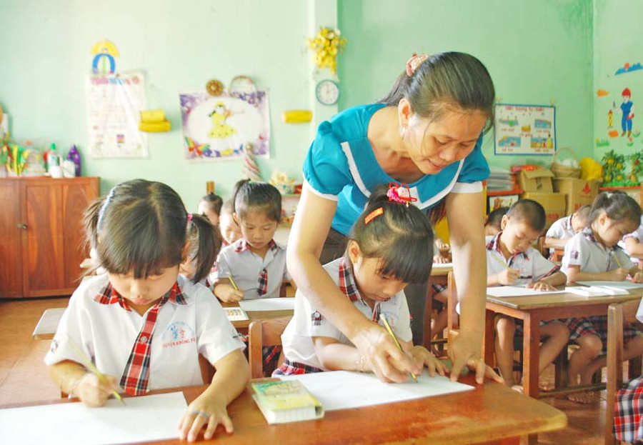 Nhiều băn khoăn khi các trường công lập chuyển sang tự chủ về mặt tài chính (ảnh chụp trước tháng 4-2021). Ảnh: Thiên Di